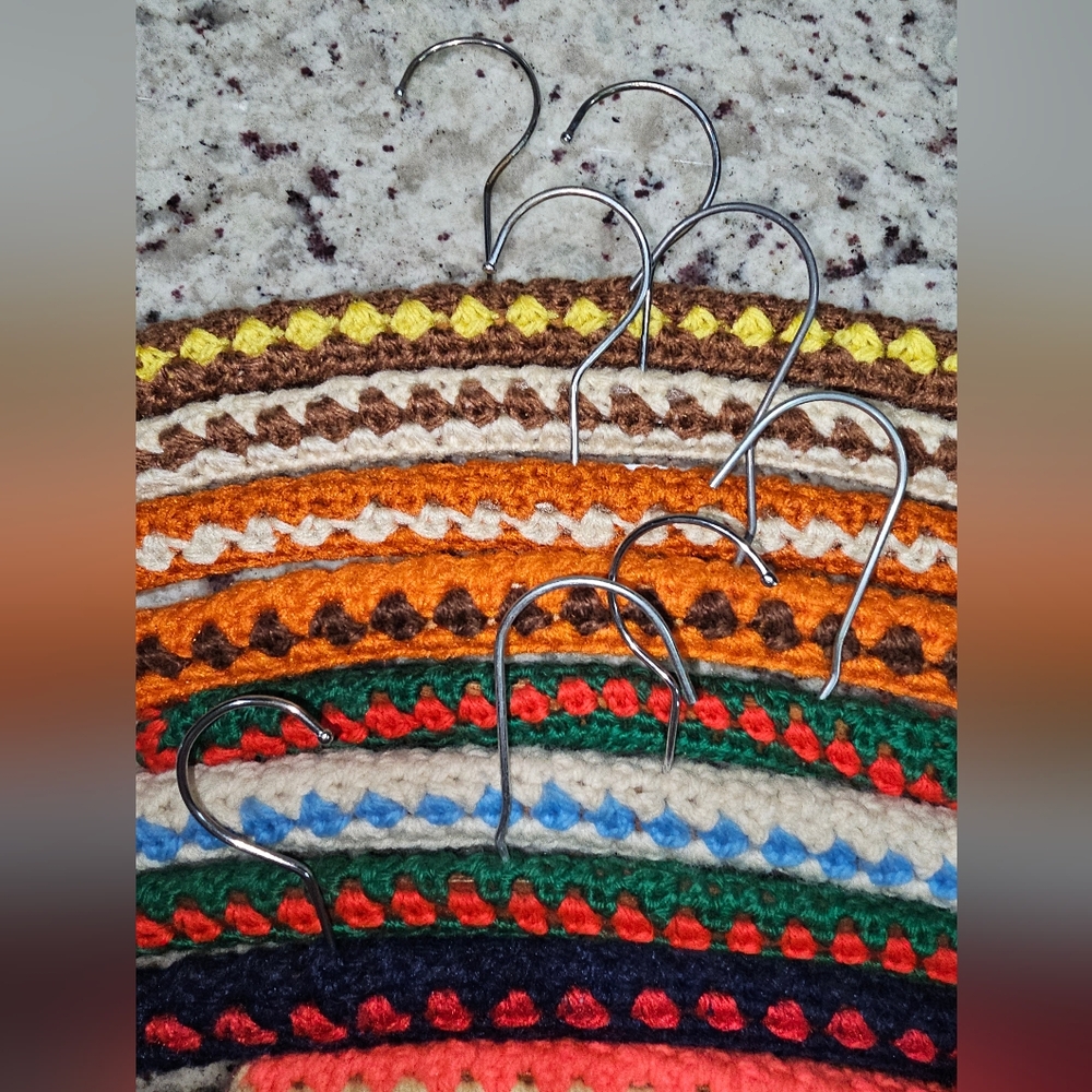 Handmade Crochet-Covered Coat Hangers Lot Of 9 - Picture 2 of 6